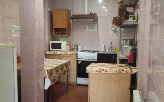 Guest house on Obshinnaya 30a