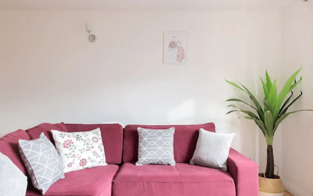 Serenity Apartment Whitechapel
