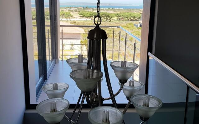 8 Aquila Covo Self catering