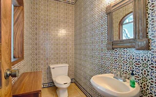 Quinta Delfin 3 BR by Casago