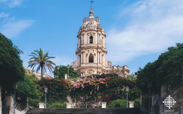 Villa Festosa - Luxury Retreat