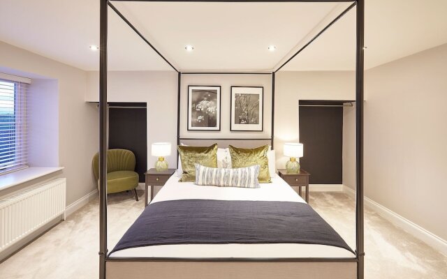 Host Stay Graham House