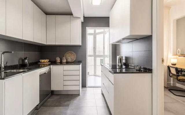 Arzano - 4 Bedrooms and Office in Castilla