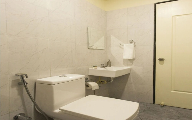 Suyog Inn by OYO Rooms