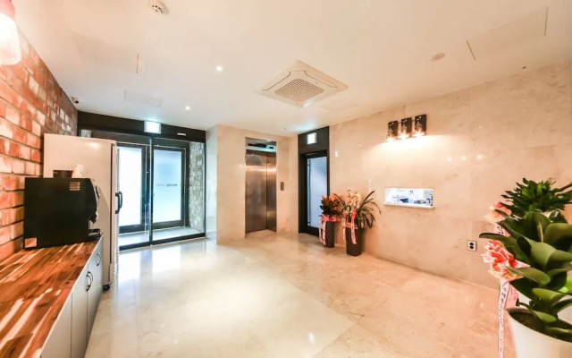 Daegu Gyeongbuk University Bridge Hotel