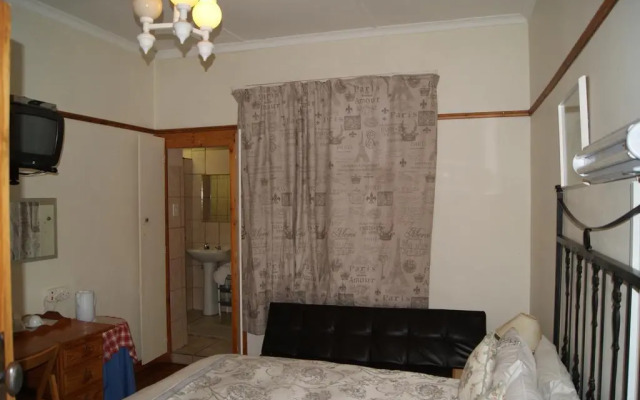 The Planes Guest House