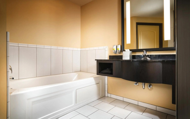 The Maxwell Hotel - A Staypineapple Hotel