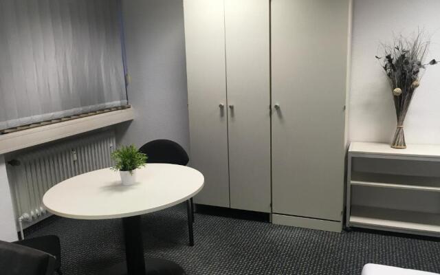 Hostel Hamm by Geronimo