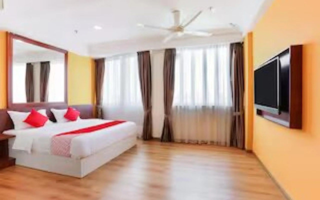 OYO 89432 Hotel Super Cowboy