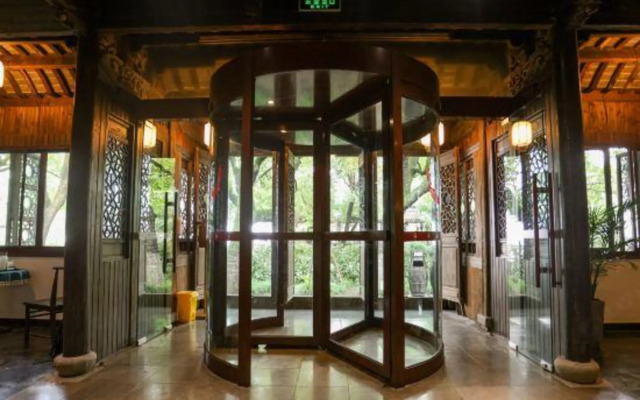 Liangfu Hotel
