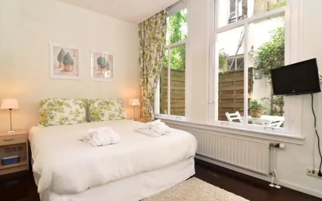 Quartier Latin Apartment - One-Bedroom Apartment