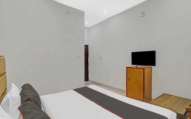Capital O 86009 Hotel Sudhir Residency