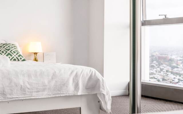 Airhome Brisbane CBD Apartments