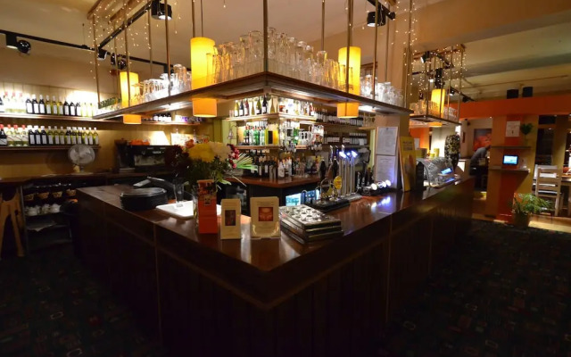 The Broadway Hotel