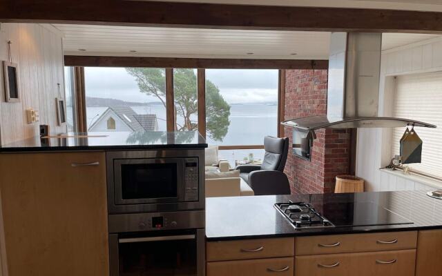 6 Person Holiday Home in Mosterhamn