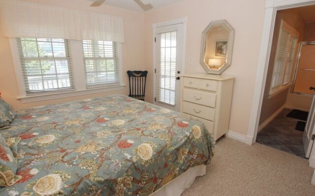 Trading Winds - 6 Br Home