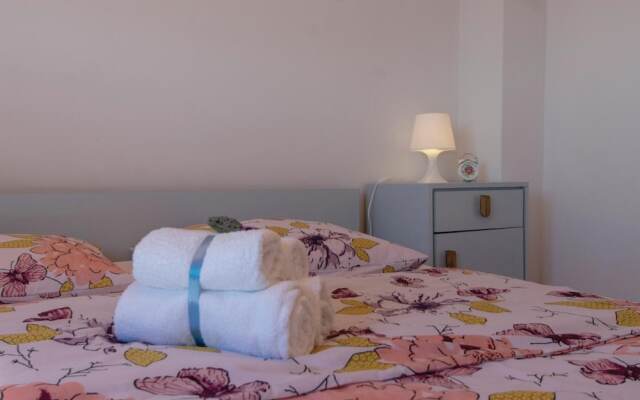Amazing Home in Grscica With 2 Bedrooms and Wifi