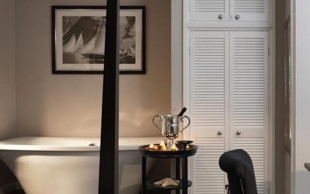 Kemp Townhouse