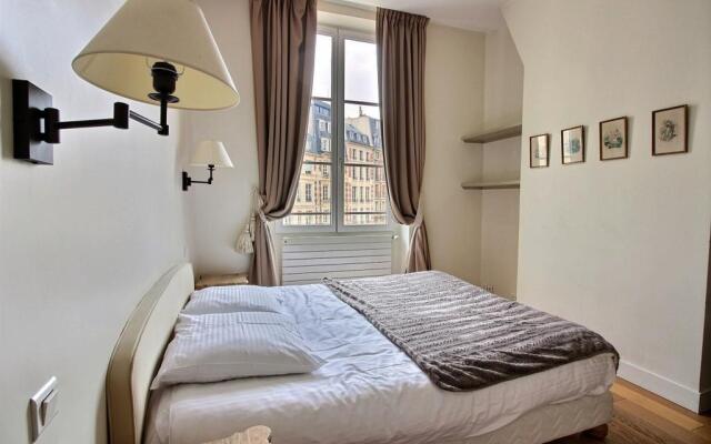 Apartment Place Dauphine - 4 Adults