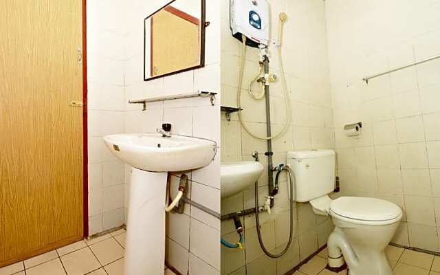 OYO 90052 Mandarin Inn