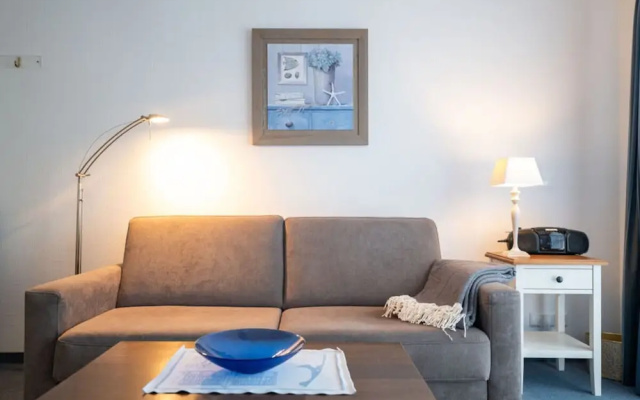 Hoppe 9 Modern Retreat
