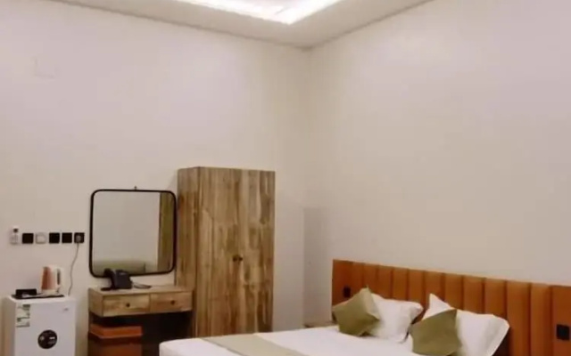 Calm Serviced Apartments 1