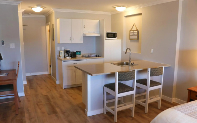 Waterfront Suites and Marina