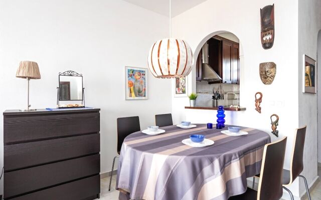 Las Colinas Apartment with Seaviews Ref 51