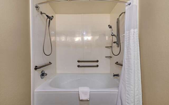 Comfort Inn & Suites Texas Hill Country