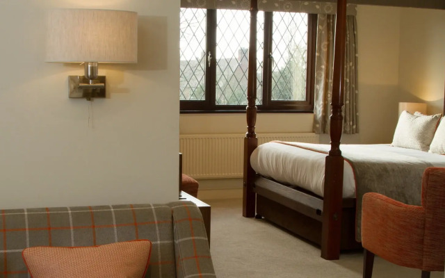 Stirrups Hotel