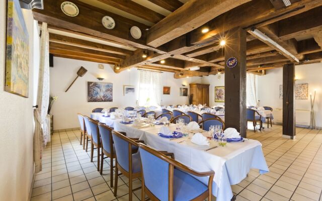 Auberge Du Moulin Marin