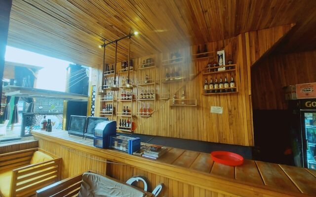 Olympus Hotel & Suites