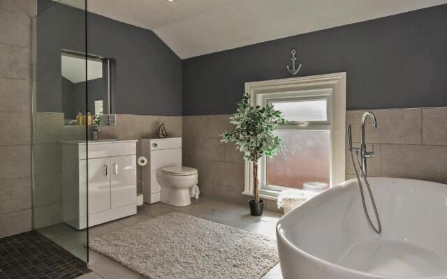 Luxury Apartment Victoria