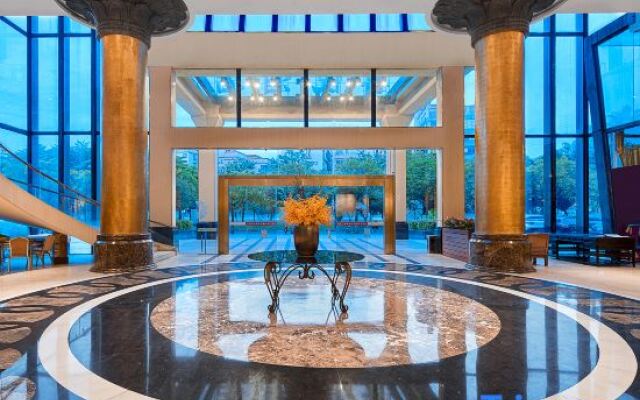 Joy Hotel (Foshan Nanhai Pengruili Jihua Plaza)