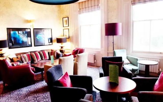 De Vere Uplands House