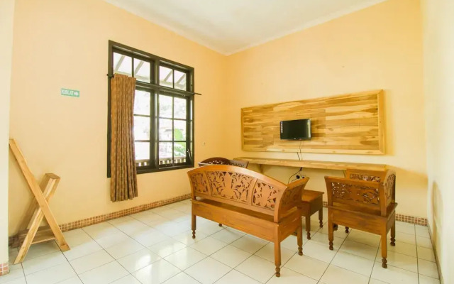 OYO 937 Mahessa Indah Homestay