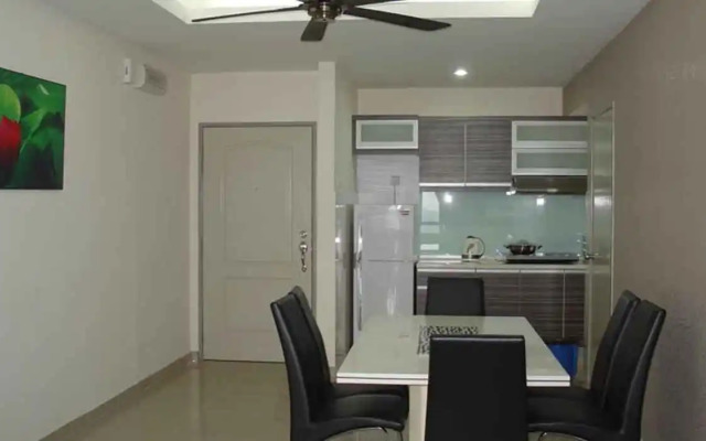 Duta Hotel & Residence