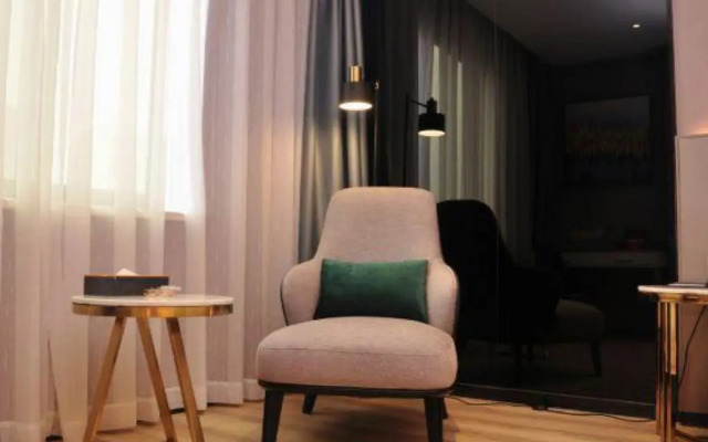 In City Hotel（Meizhou Wanda）