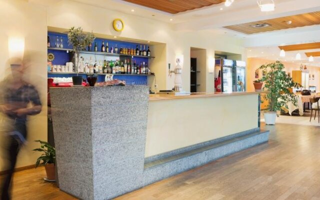 Hotel Alpina Airolo