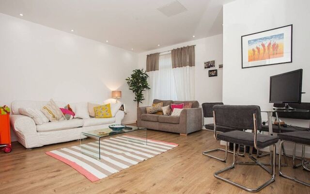 Modern 1 Bedroom Flat in Lambeth