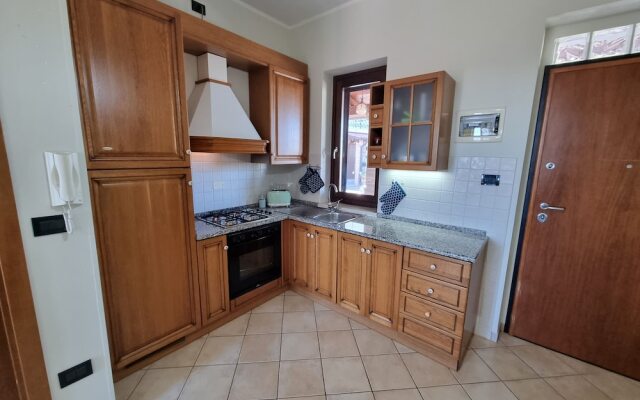 La Vigna di Ranco Ltd N3352