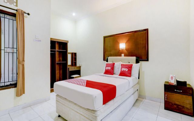 OYO 3910 Teges Inn