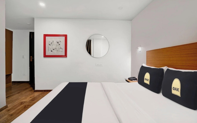 Hotel Woodland Suites Near Delhi Airport
