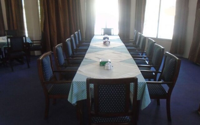 Hotel Riveria