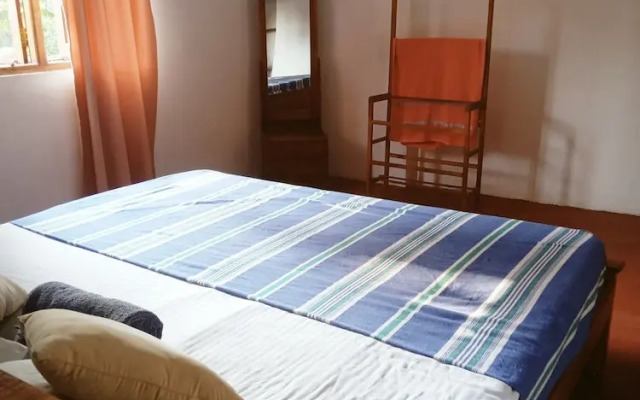 Charming 2-bed Apartment in Weligama