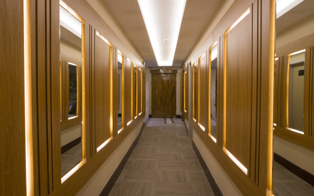 World Point Reis Inn Hotel