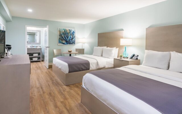 The Palms Oceanfront Hotel