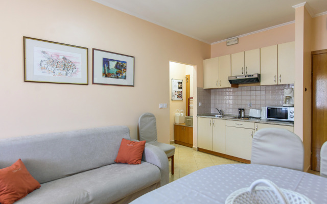 Villa Curic