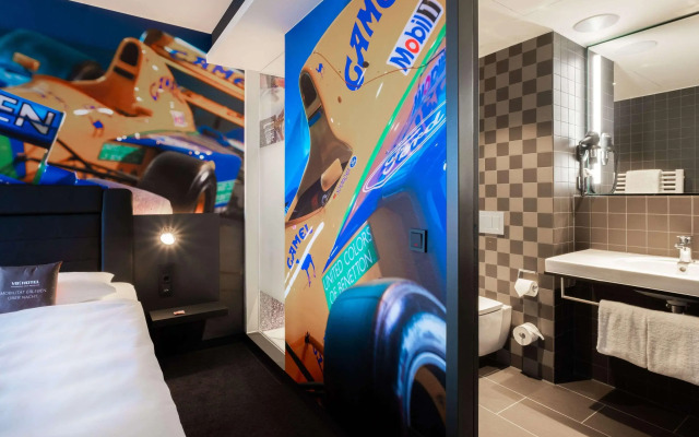 V8 Hotel Köln