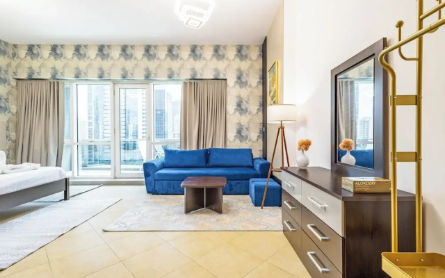 Superhost Cozy Studio Near Dubai Marina